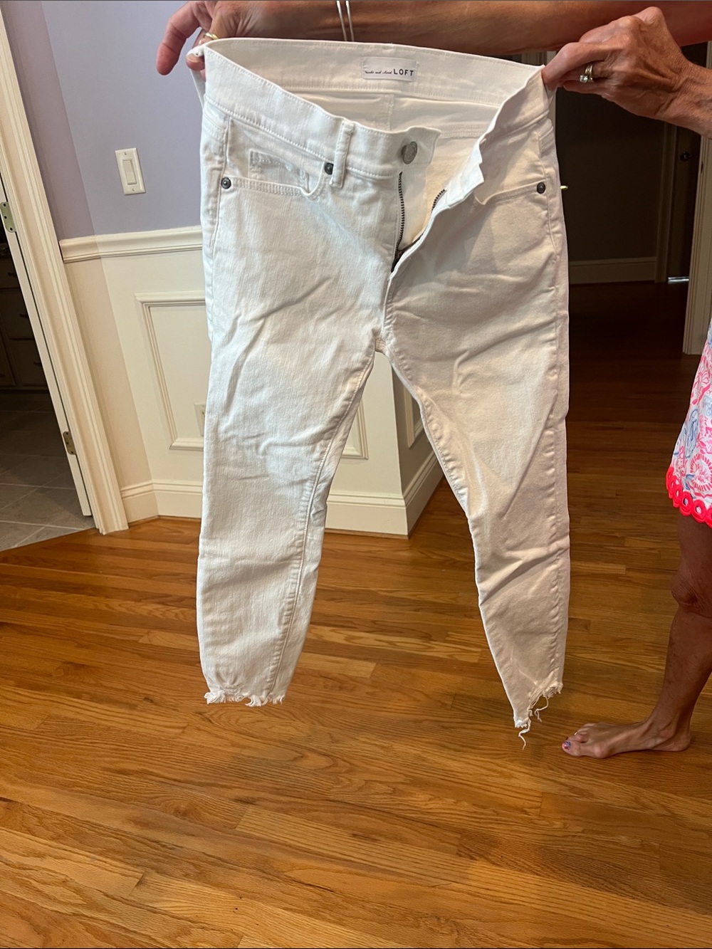 LOFT White Cropped Ankle Jeans with Raw Hem